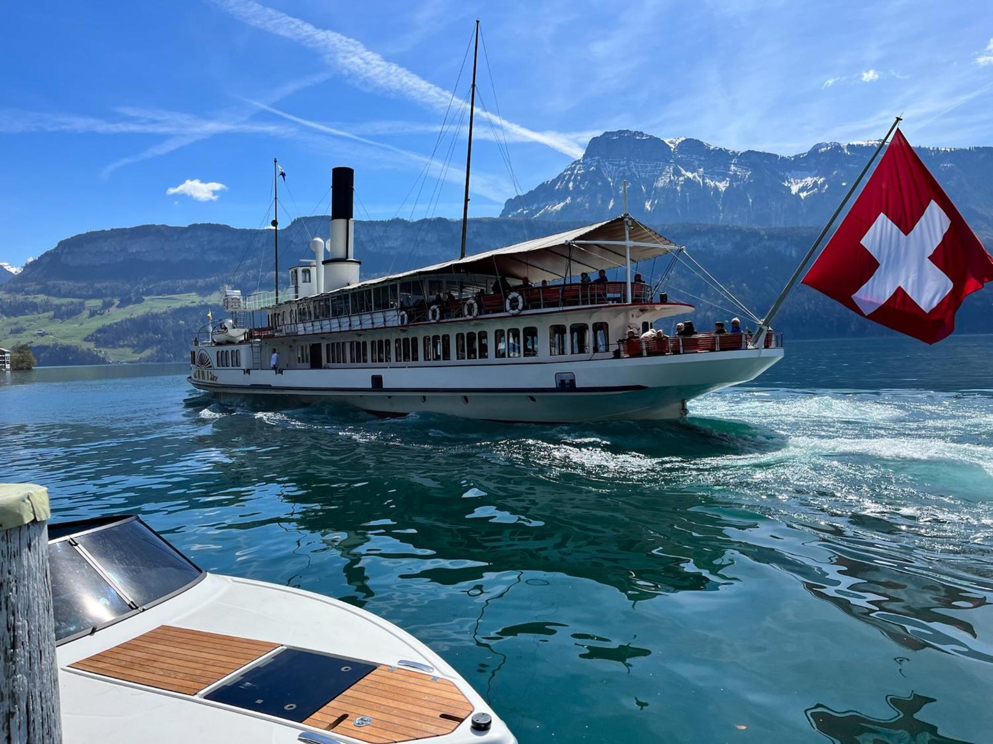 Seehotel Riviera At Lucerne Gersau