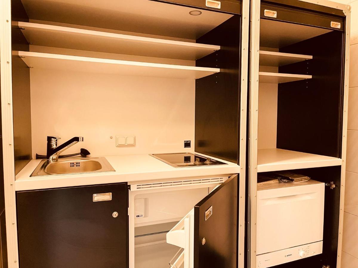 Seehotel Riviera At Lucerne 3* Gersau